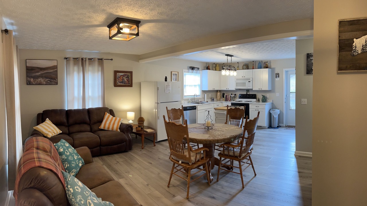 Photo of Livingroom in Butler