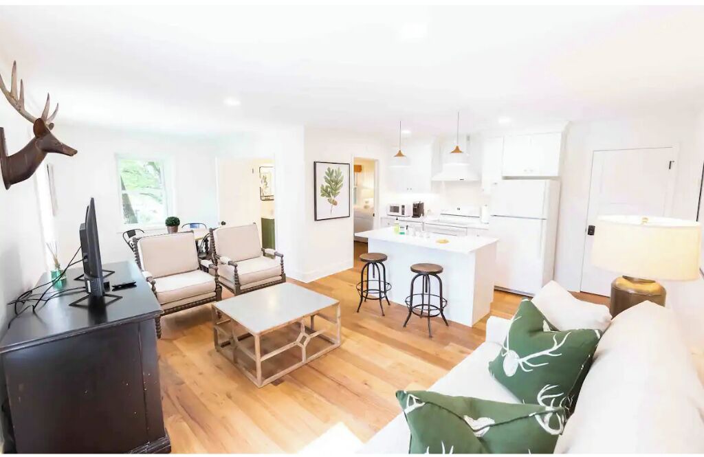 Photo of Livingroom in Blowing Rock