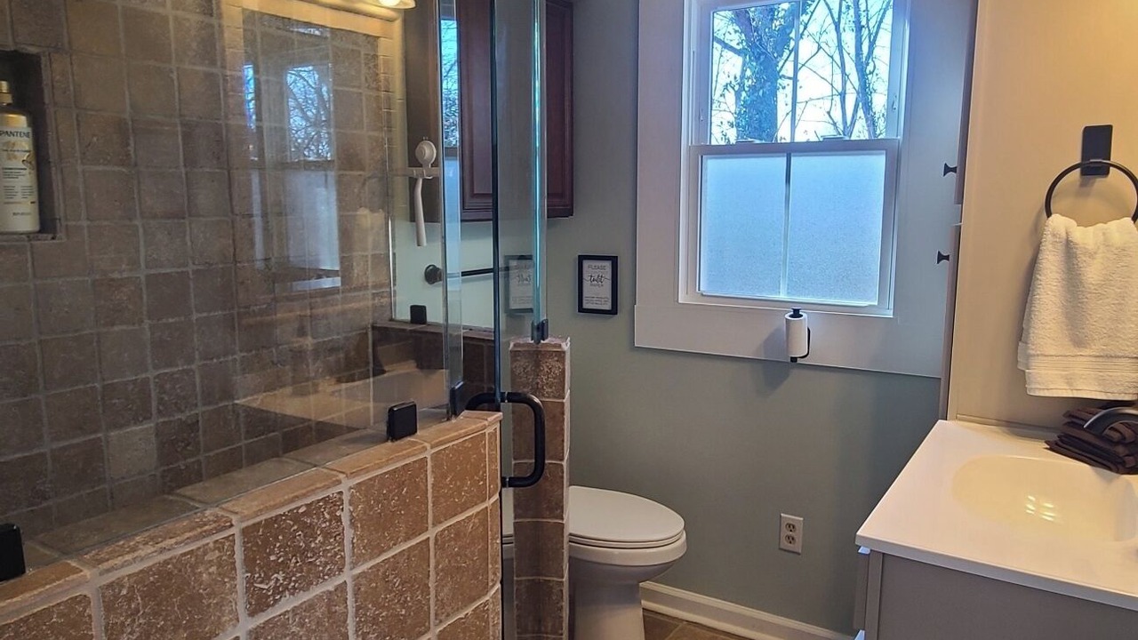 Photo of Bathroom in Frankfort