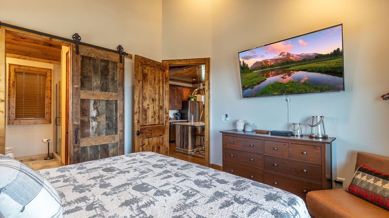 Photo of Bedroom in Banner Elk