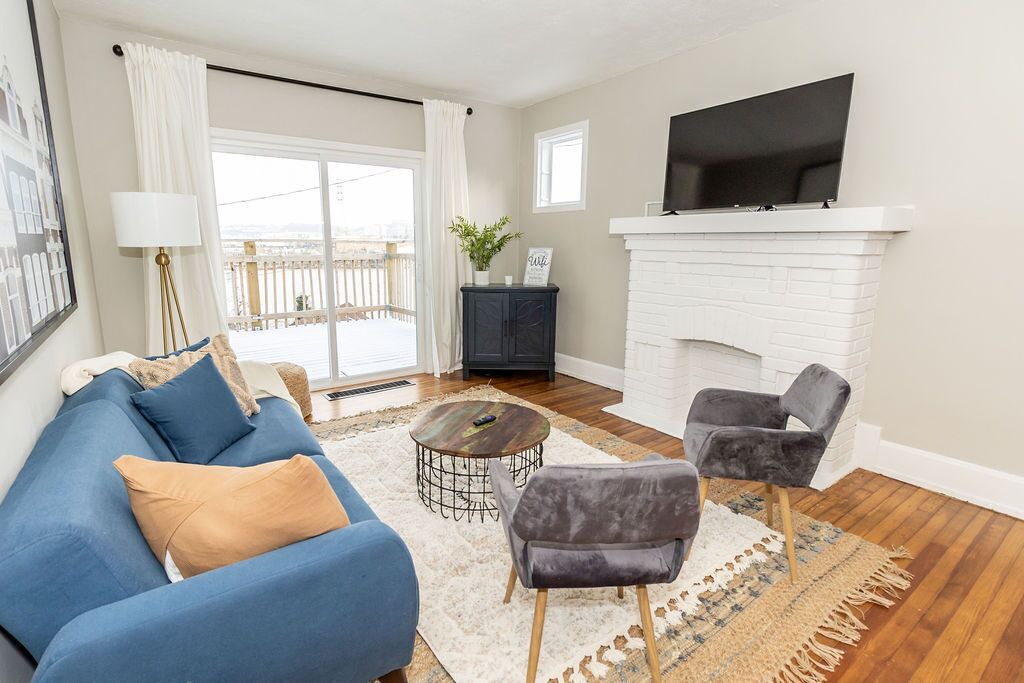 Photo of Livingroom in Covington