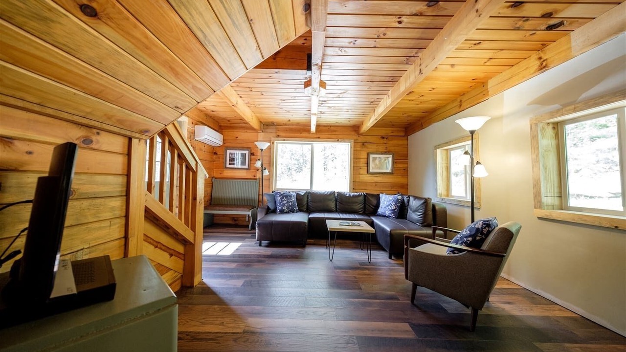 Photo of Livingroom in Stanton
