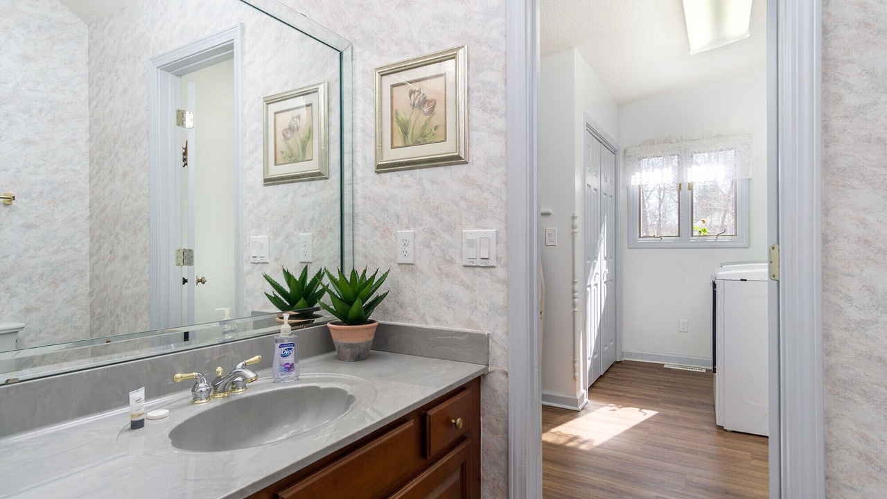 Photo of Bathroom in Sunset Cove