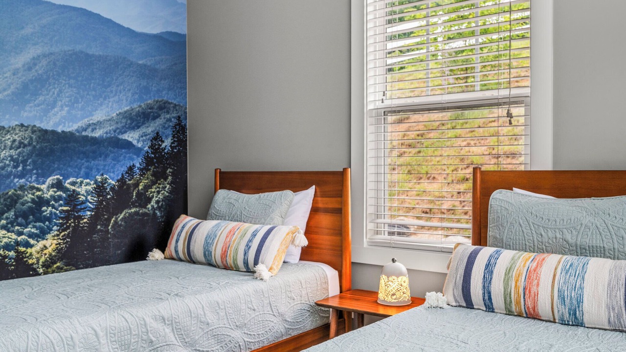 Photo of Bedroom in Swannanoa