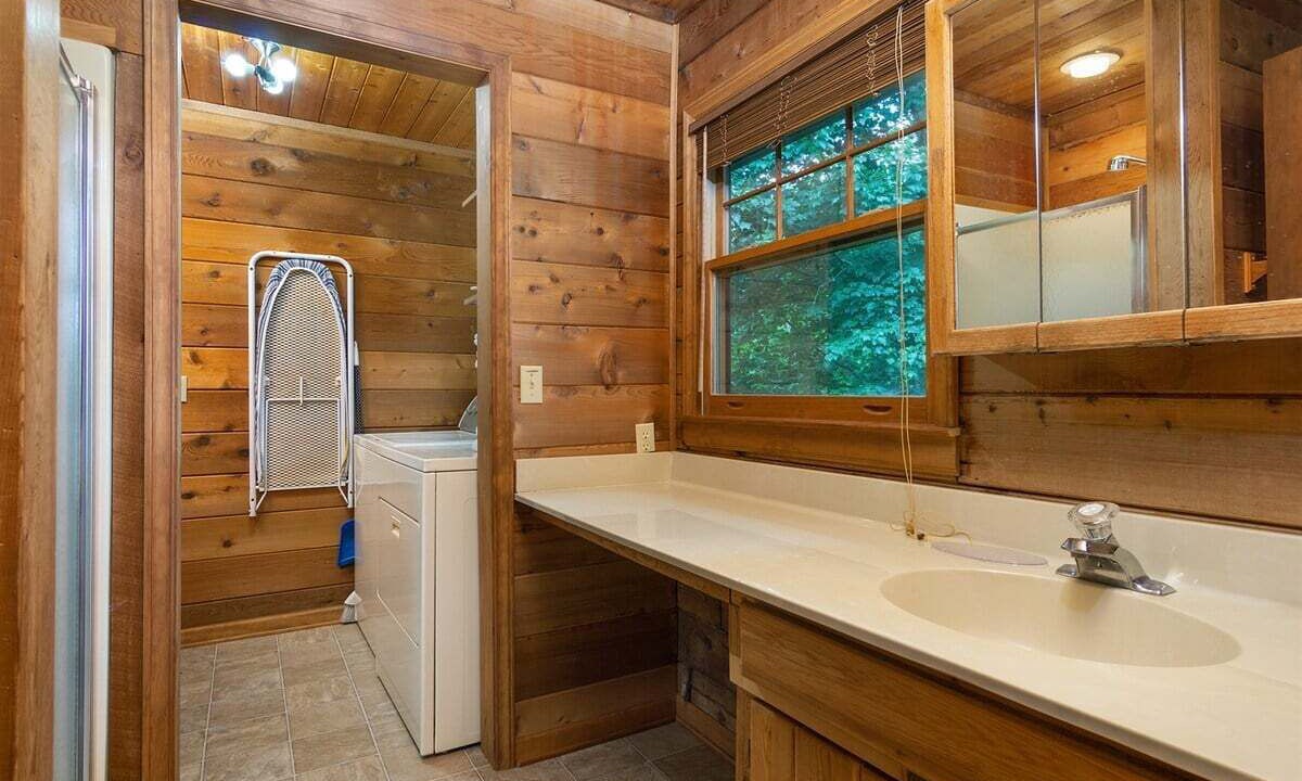 Photo of Bathroom in Lake Lure