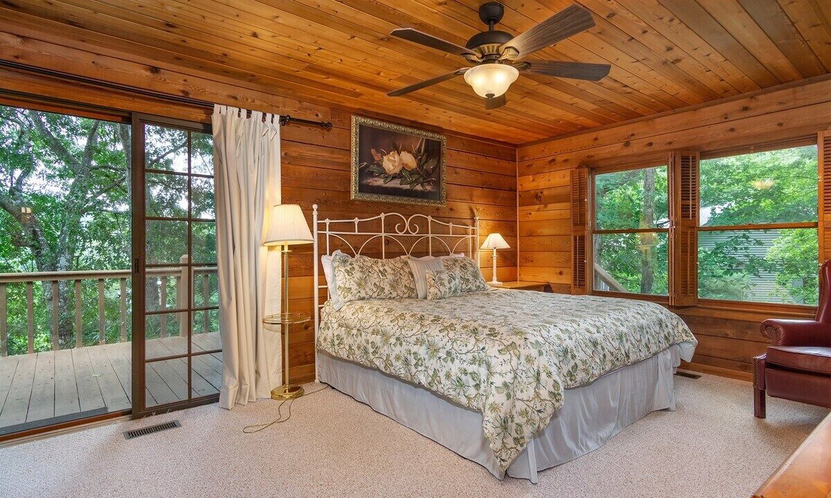 Photo of Others in Lake Lure