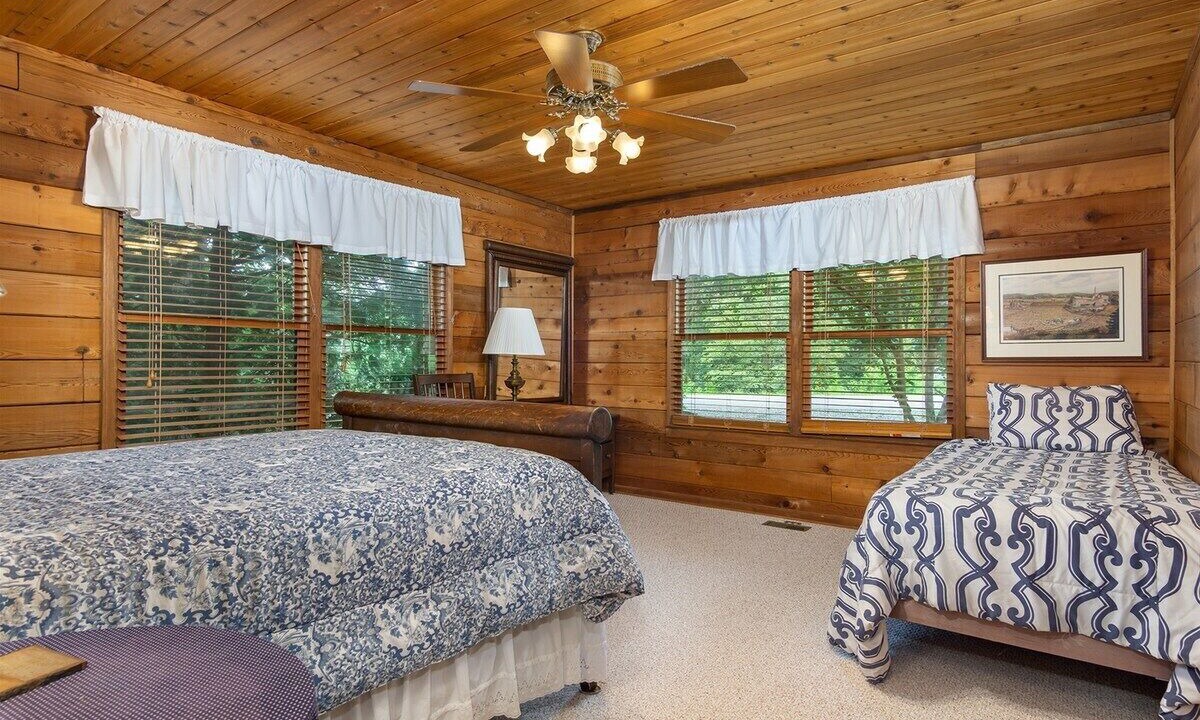 Photo of Others in Lake Lure