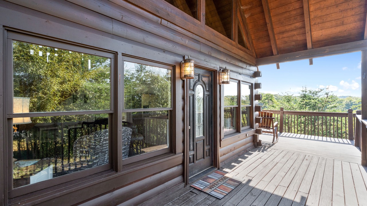 Photo of Patio Balcony in Sevierville
