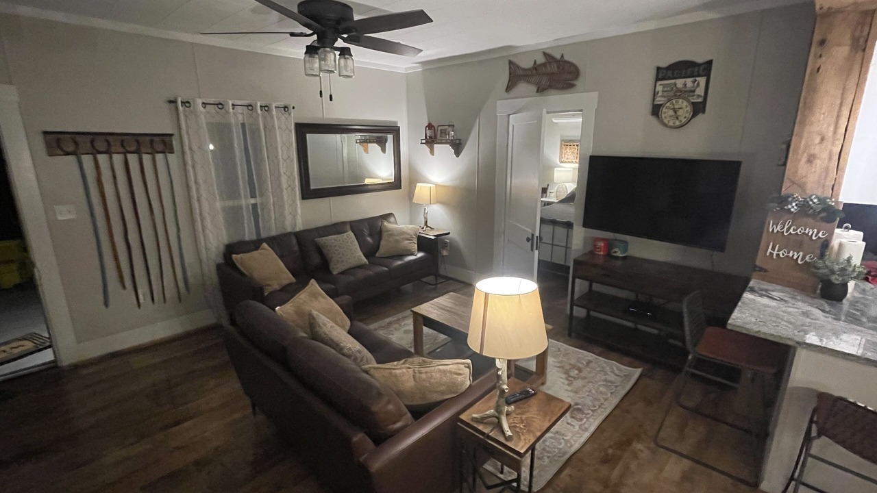 Photo of Livingroom in Falmouth