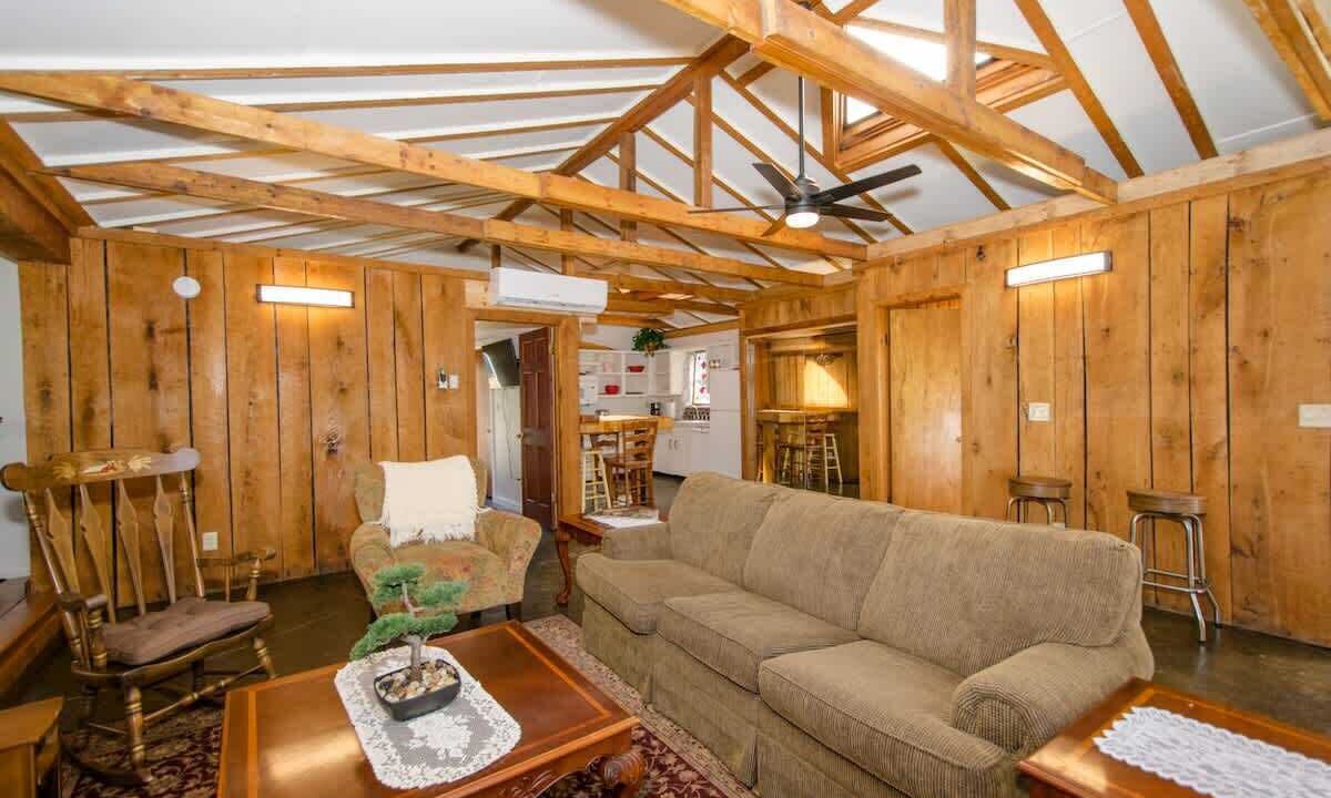Photo of Livingroom in Valley Hill