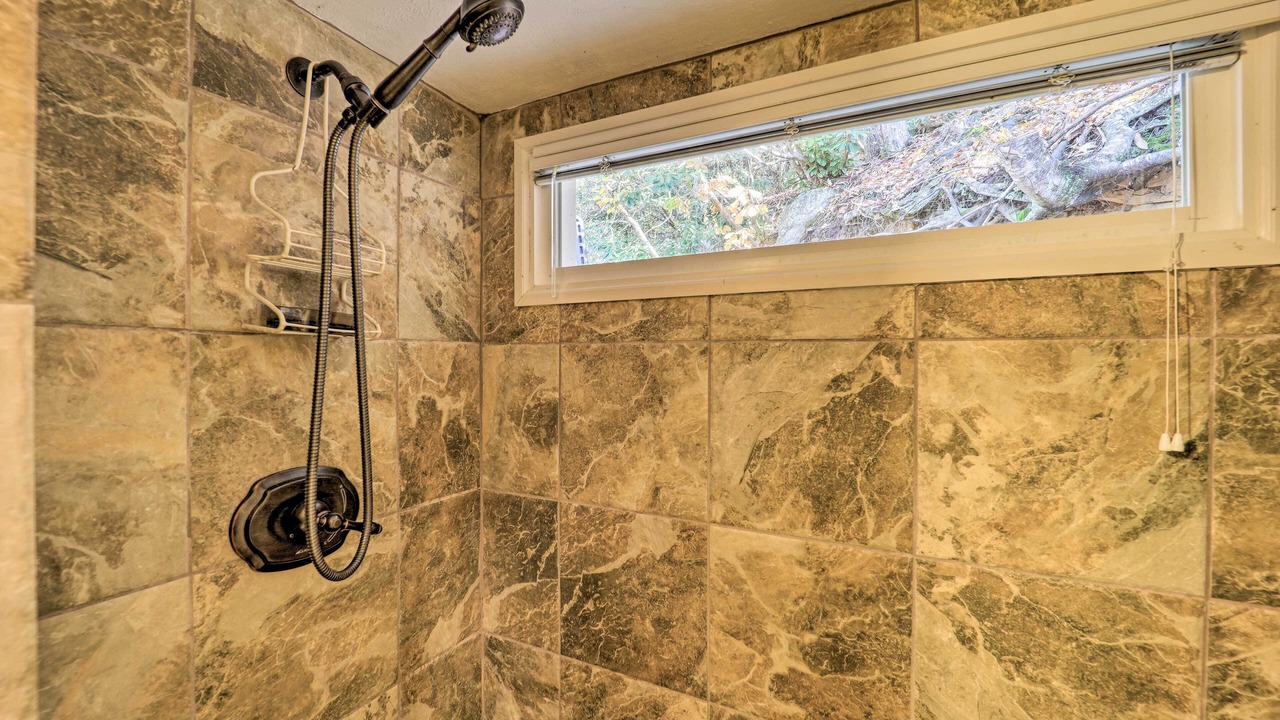 Photo of Bathroom in Cattail Creek