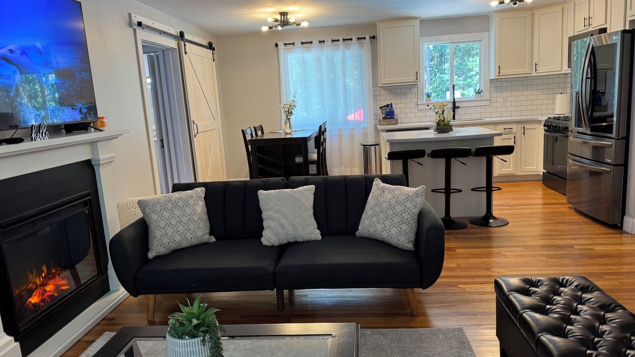 Photo of Bedroom in Geyser Crest