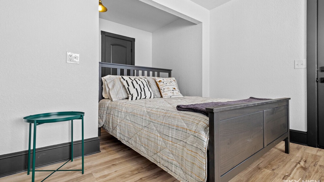Photo of Bedroom in Tontitown