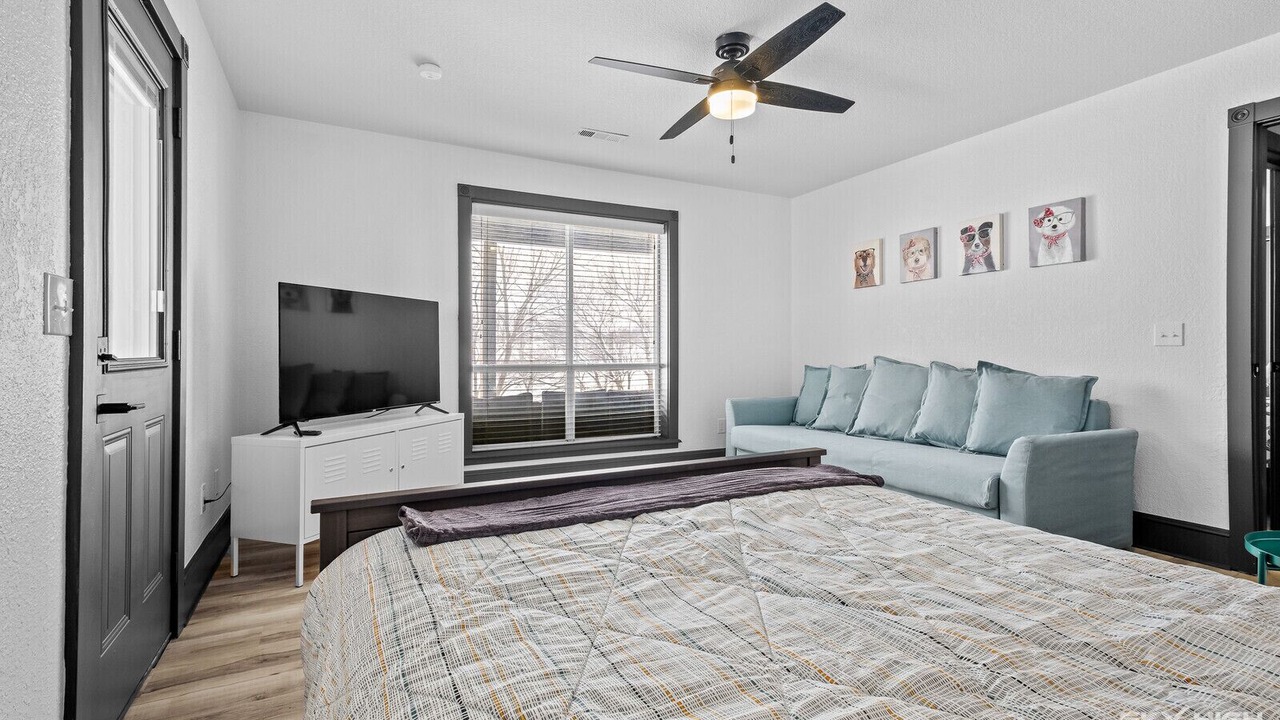 Photo of Bedroom in Tontitown