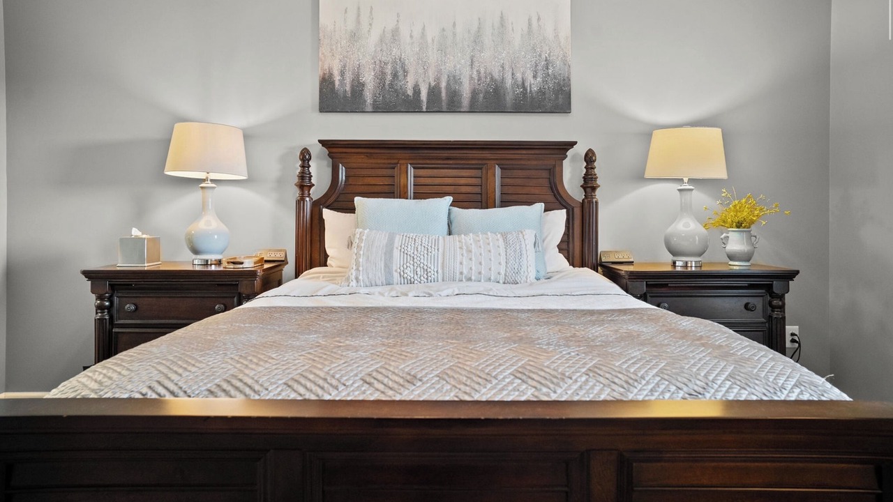 Photo of Bedroom in Frankfort