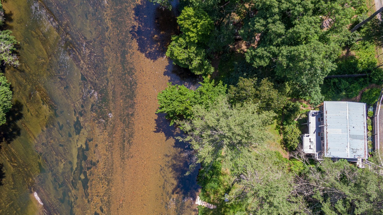 Photo of Outdoor in West Jefferson