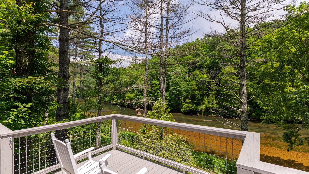 Photo of Outdoor in West Jefferson