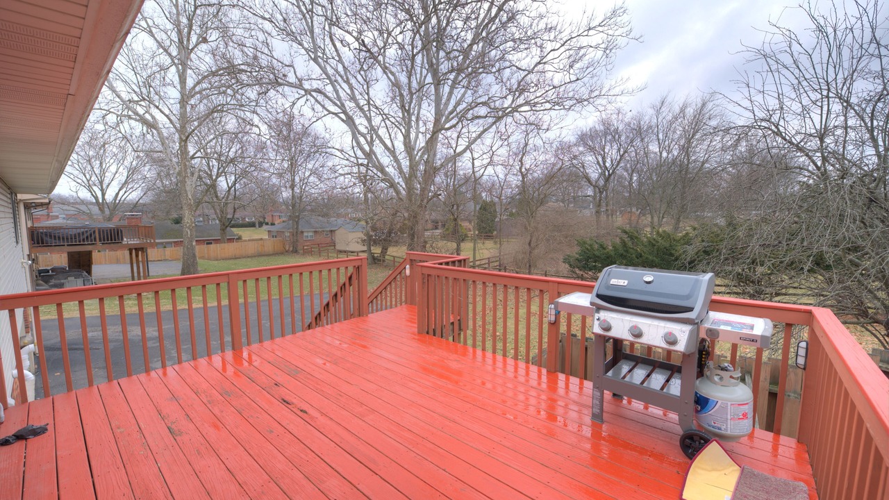 Photo of Patio Balcony in Amberley Village