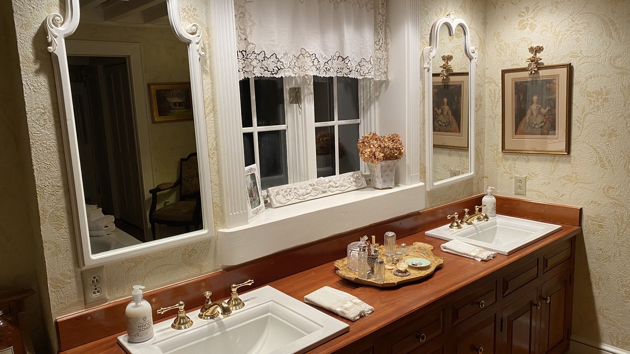 Photo of Bathroom in Banner Elk