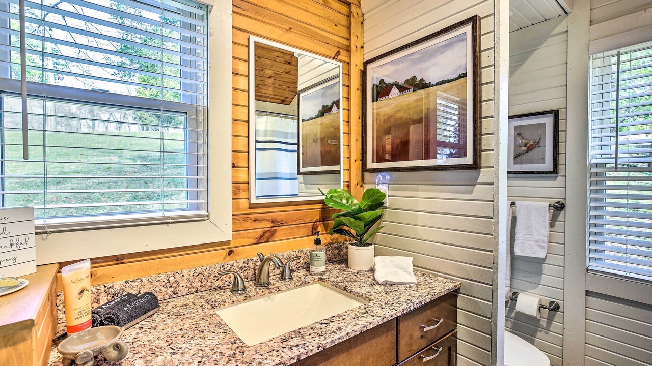 Photo of Bathroom in Williamstown