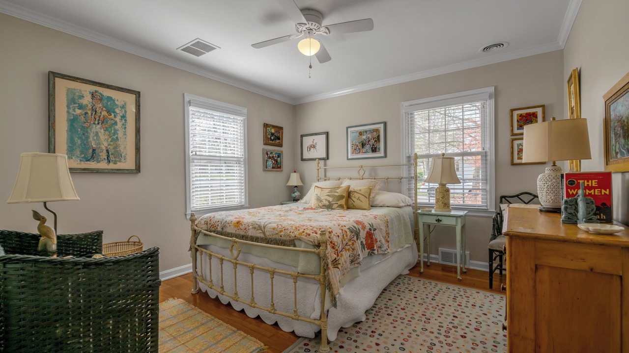 Photo of Bedroom in Fairway