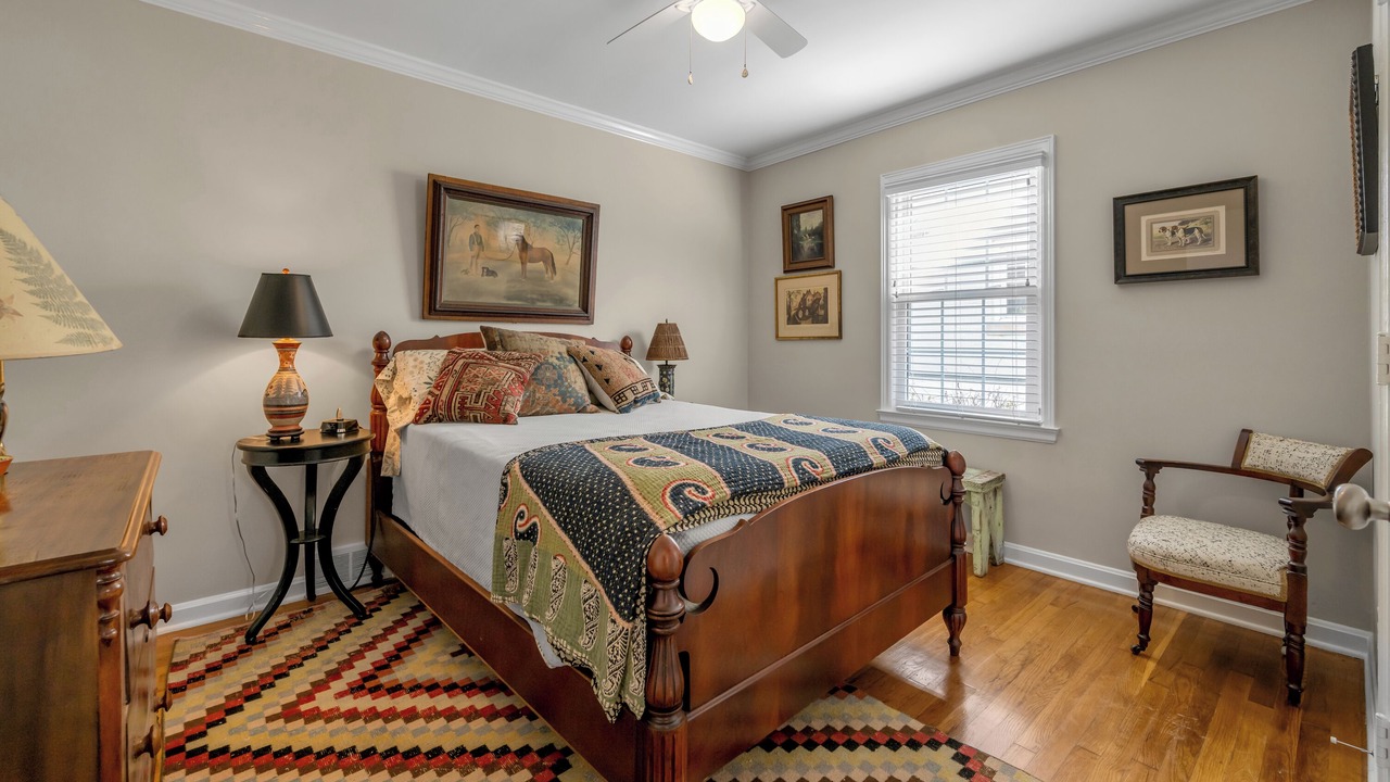 Photo of Bedroom in Fairway