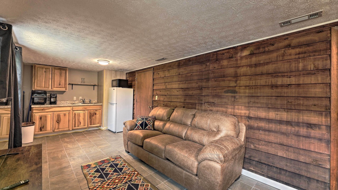 Photo of Bedroom in East Point