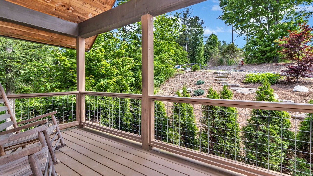 Photo of Patio Balcony in Black Mountain