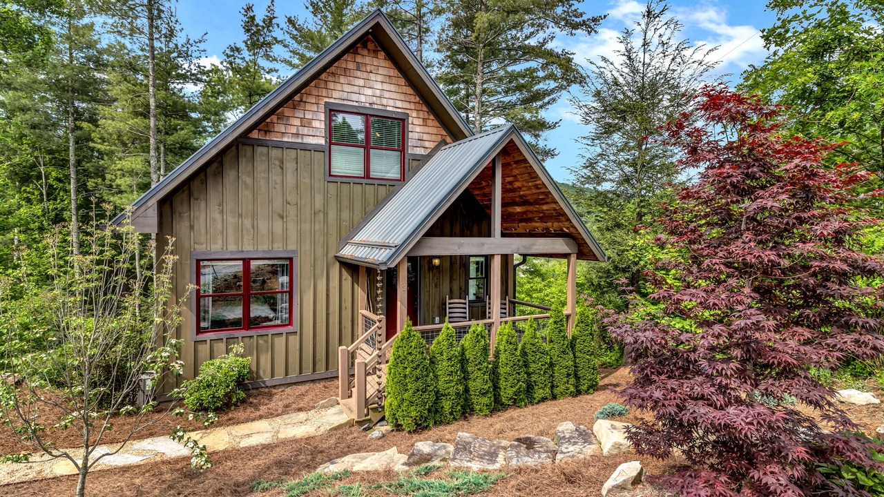 Photo of Outdoor in Black Mountain