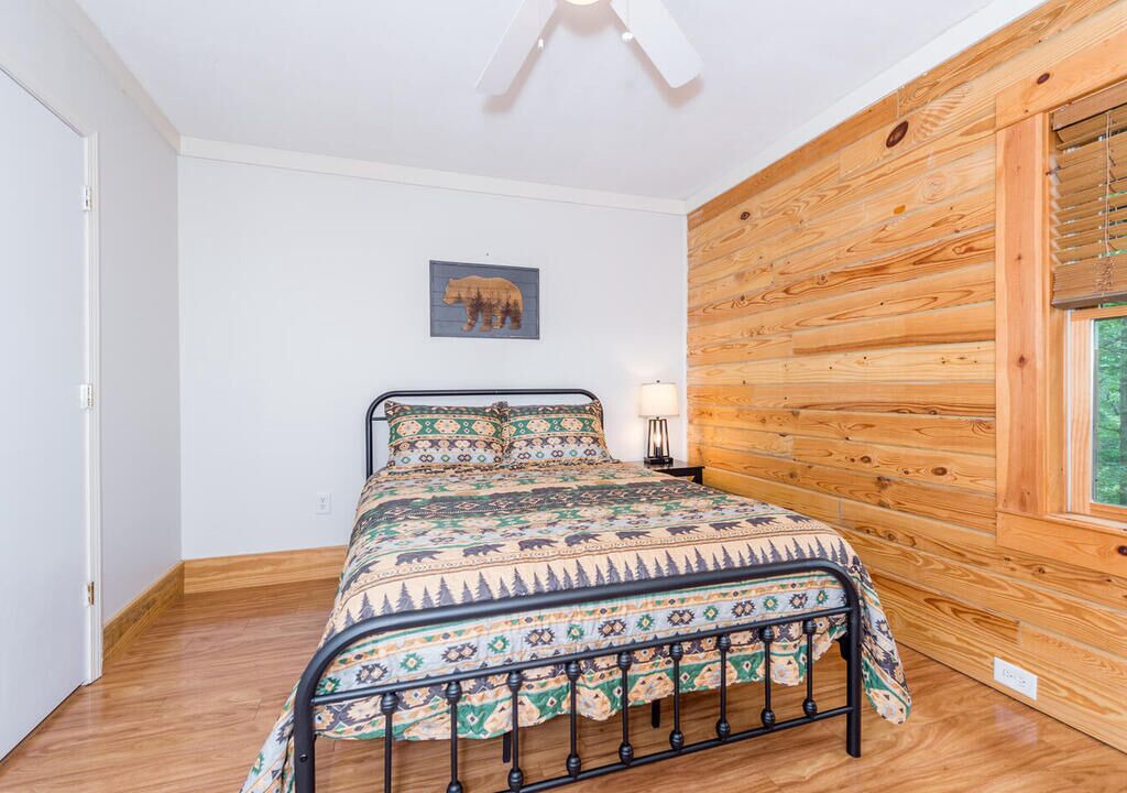 Photo of Bedroom in Lake Lure
