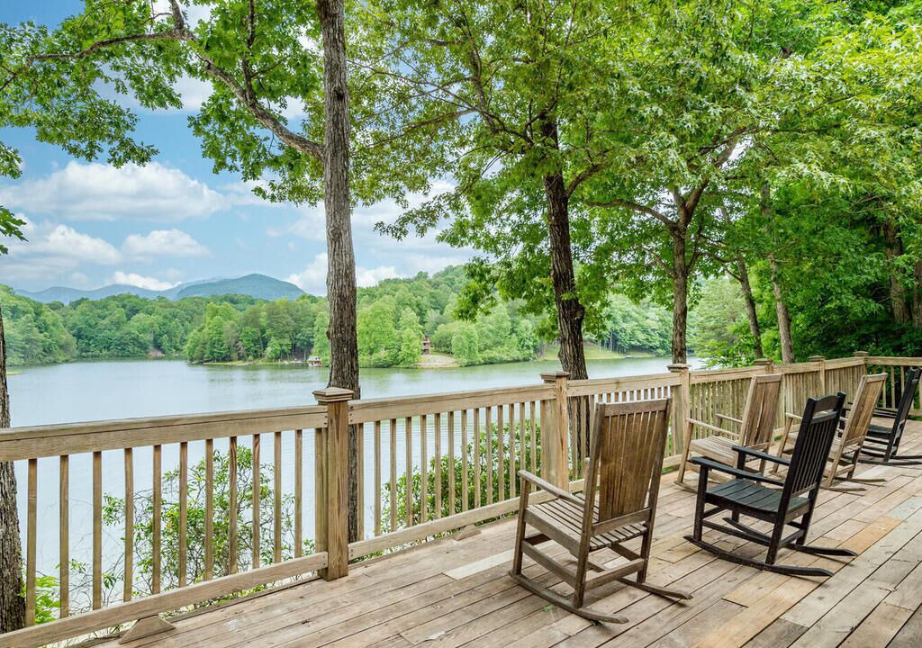 Photo of Outdoor in Lake Lure