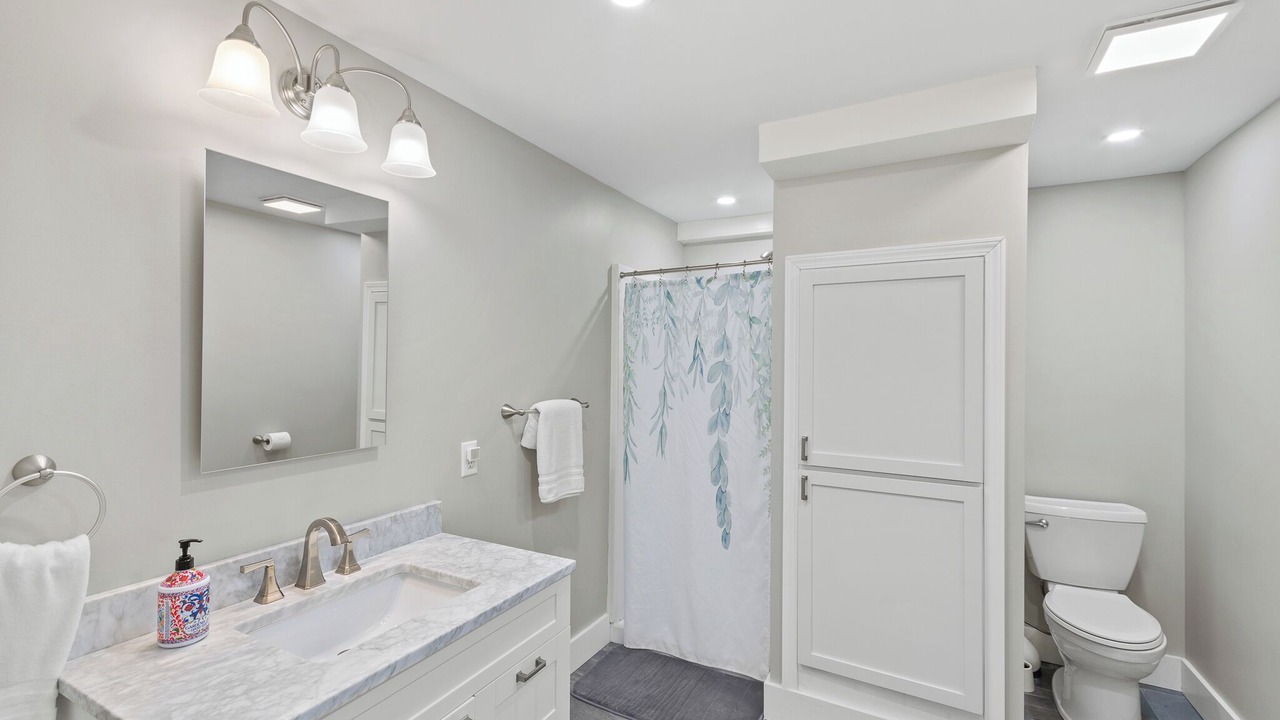 Photo of Bathroom in Williamstown