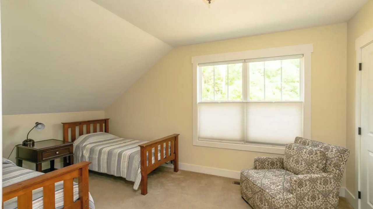 Photo of Bedroom in Swannanoa