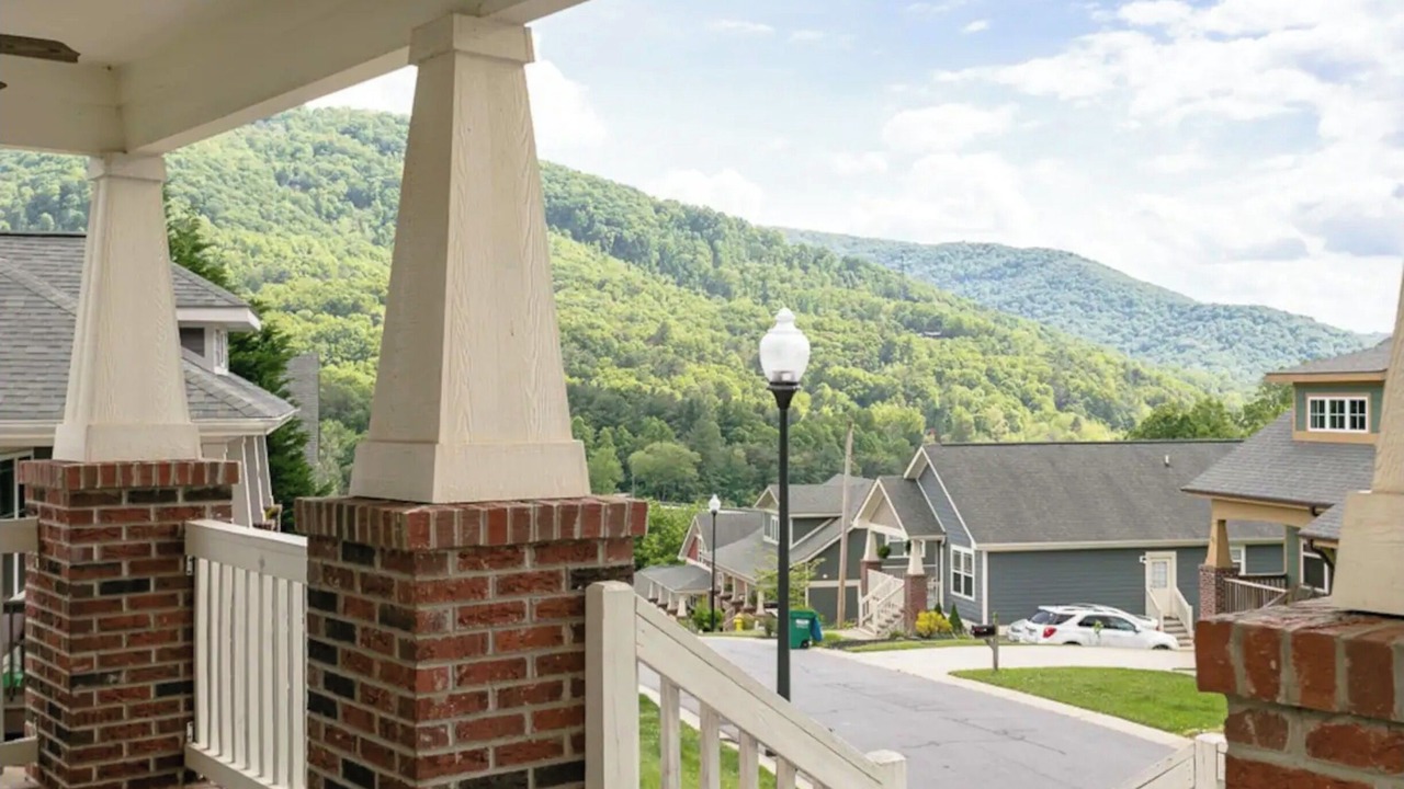 Photo of Outdoor in Swannanoa