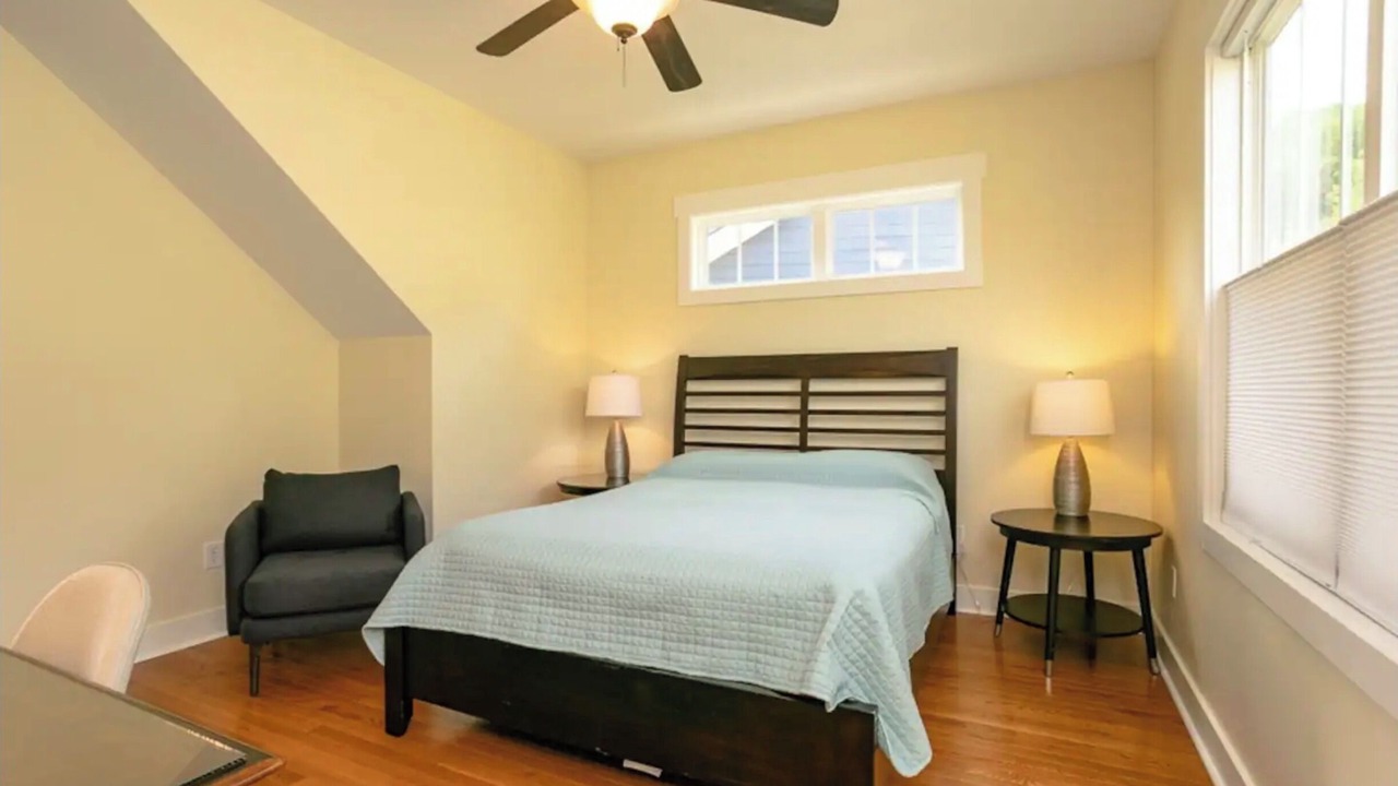 Photo of Bedroom in Swannanoa
