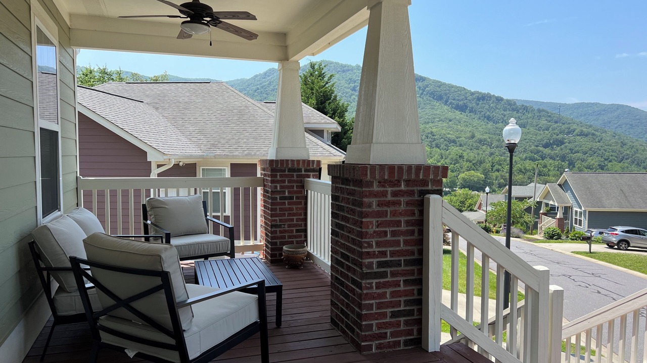 Photo of Patio Balcony in Swannanoa