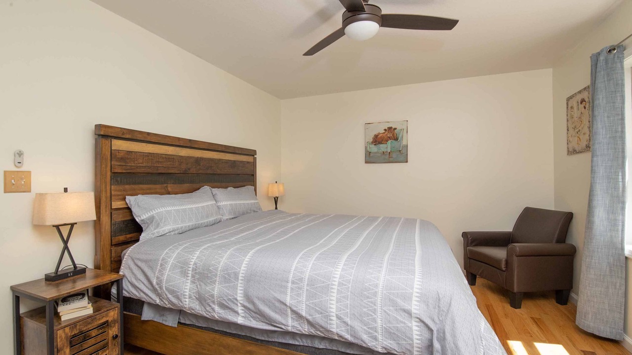 Photo of Bedroom in Bakersville
