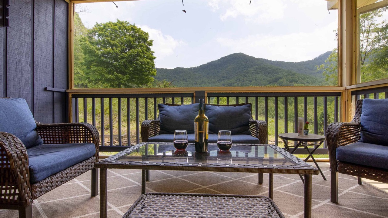 Photo of Outdoor in Bakersville