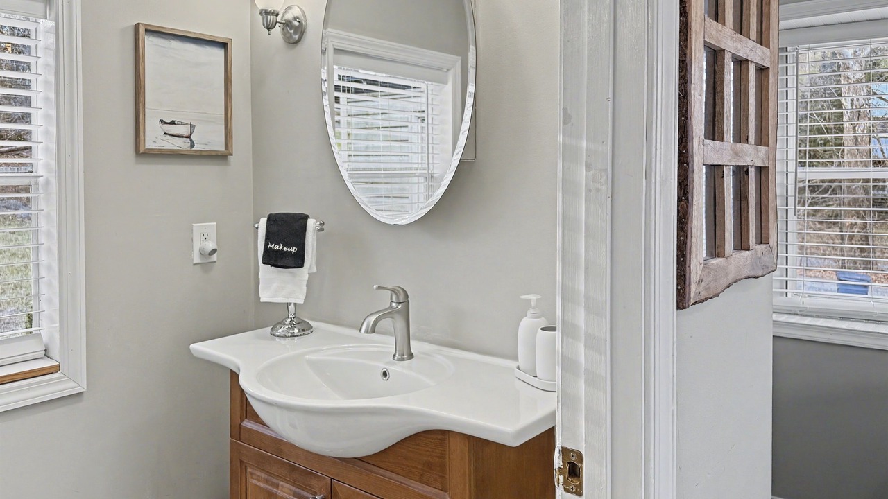 Photo of Bathroom in Bakerton