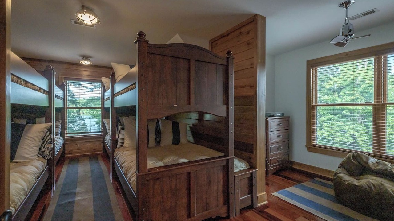 Photo of Bedroom in Nebo