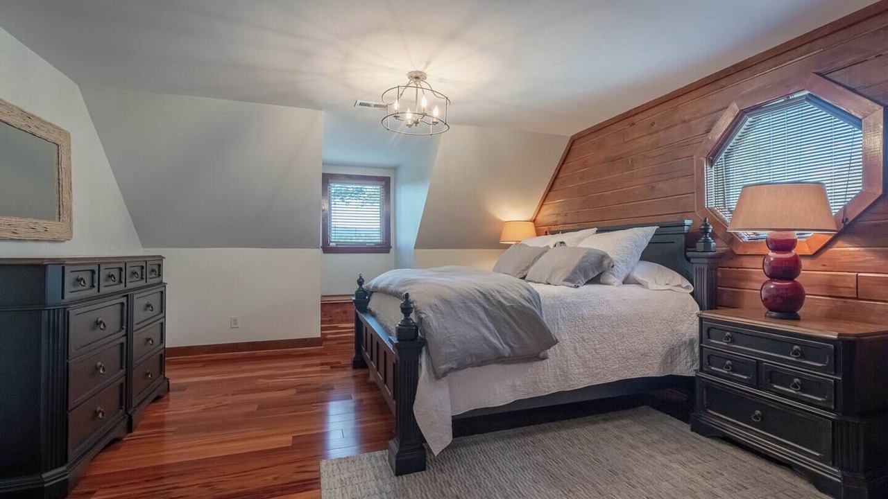 Photo of Bedroom in Nebo