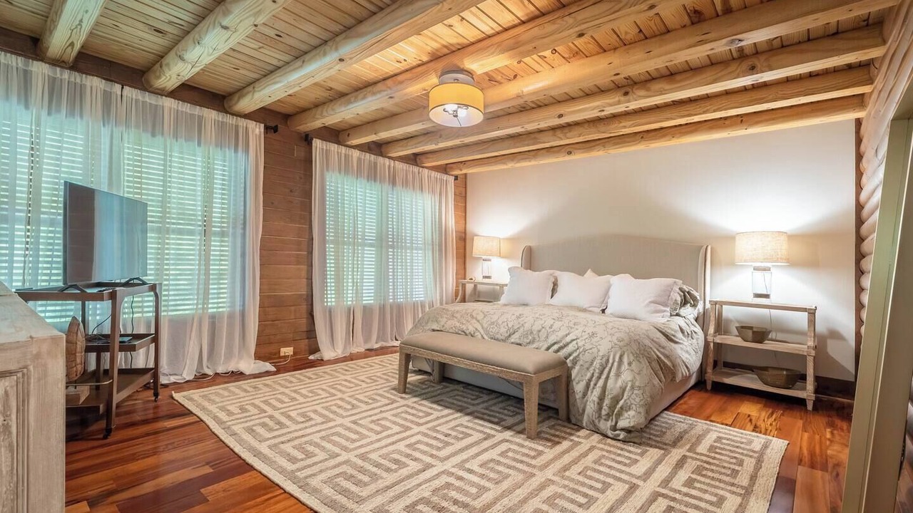 Photo of Bedroom in Nebo