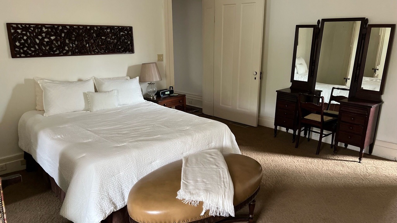 Photo of Bedroom in Downtown