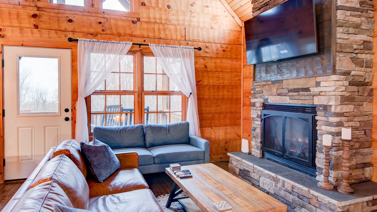 Photo of Livingroom in Elk Park