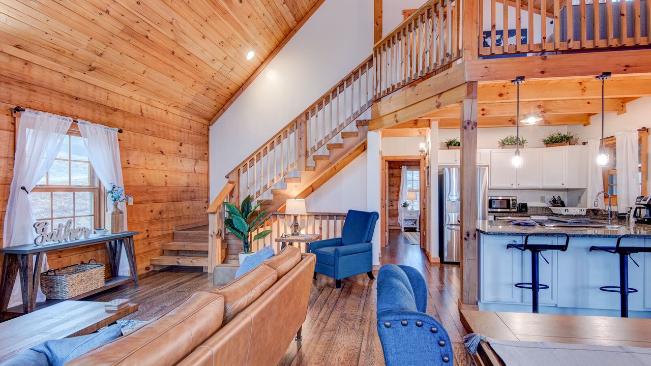 Photo of Livingroom in Elk Park