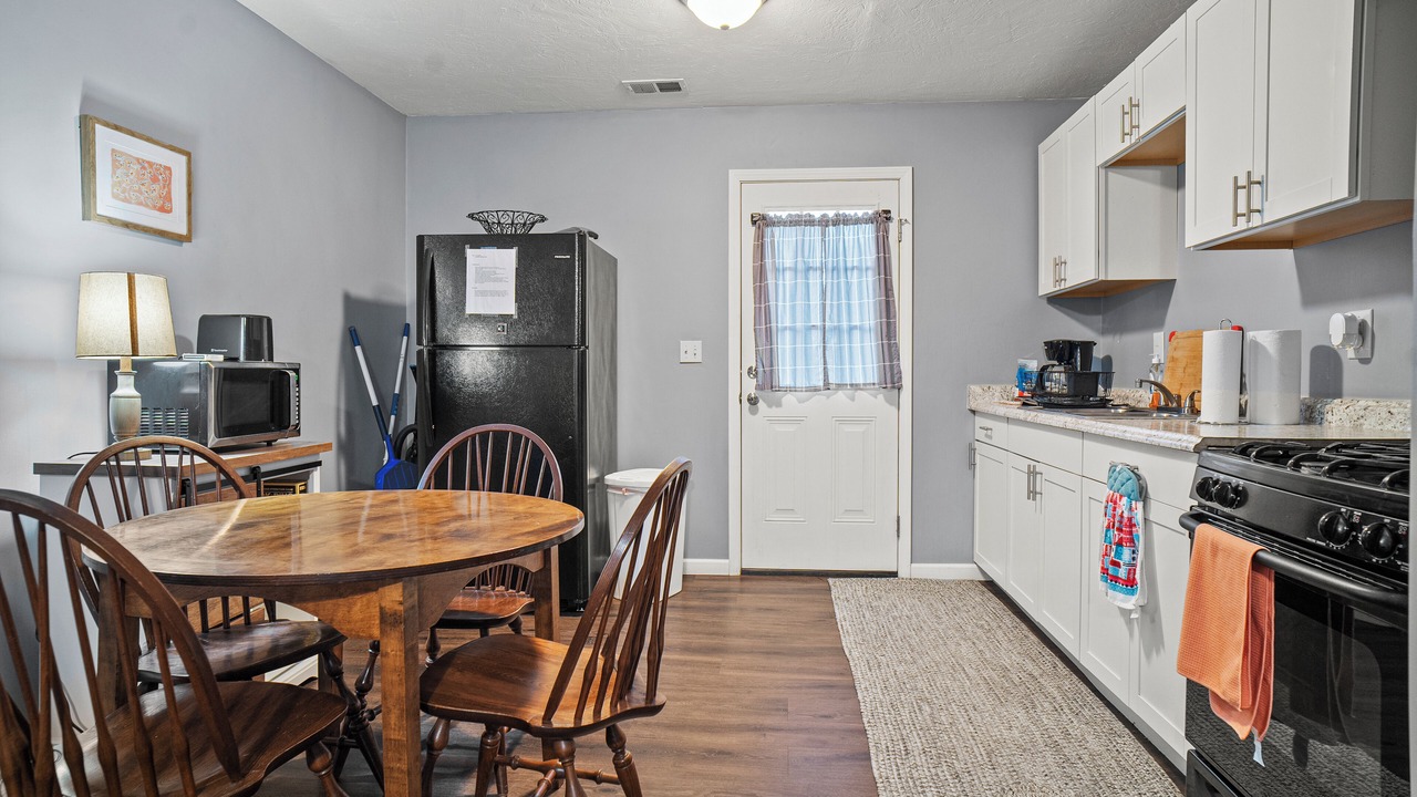 Photo of Kitchen in Stanton