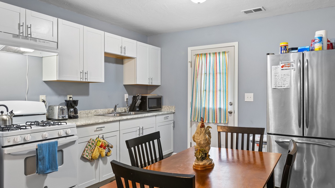 Photo of Kitchen in Stanton