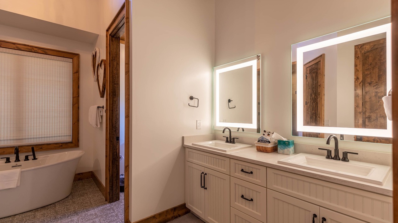 Photo of Bathroom in Banner Elk