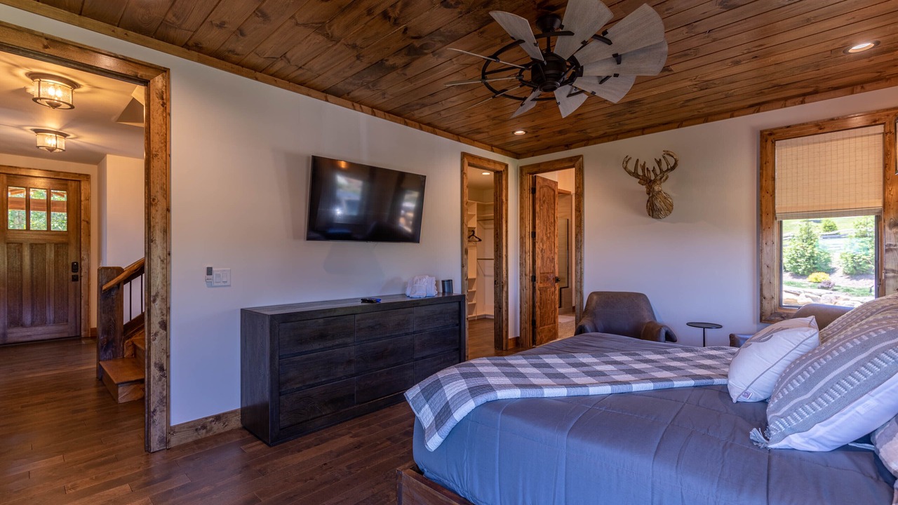 Photo of Bedroom in Banner Elk
