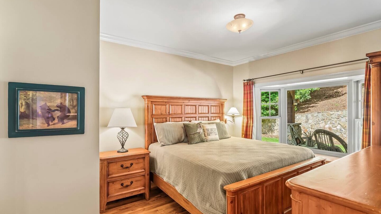 Photo of Bedroom in Nebo